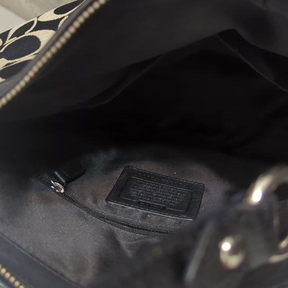 Coach Handbag - Picture 6 of 8